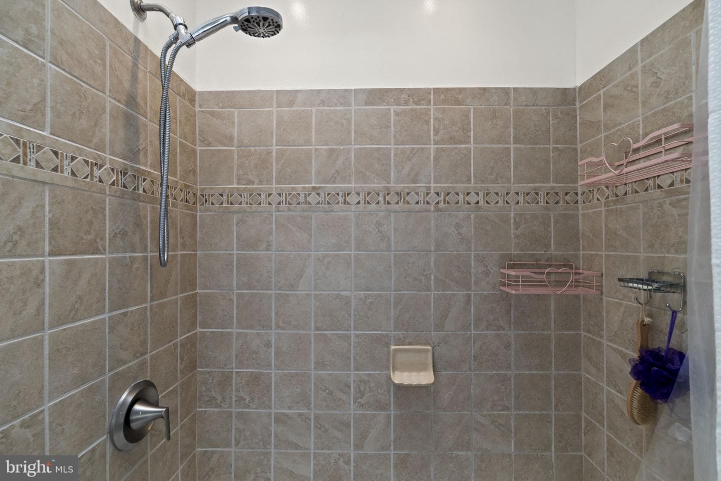 923 Anchor Street photo 26