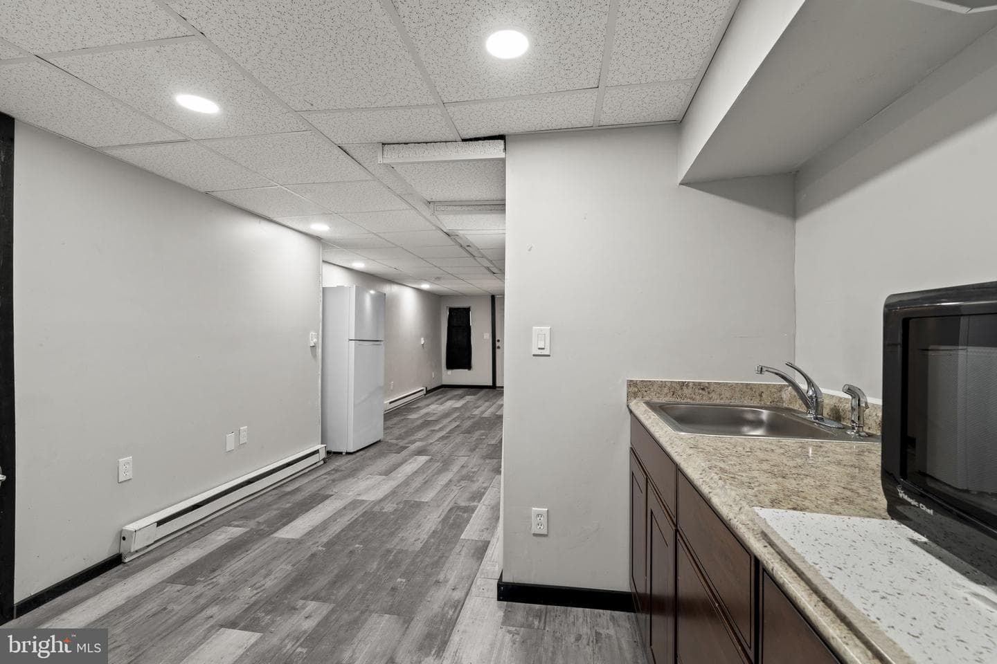 923 Anchor Street photo 31