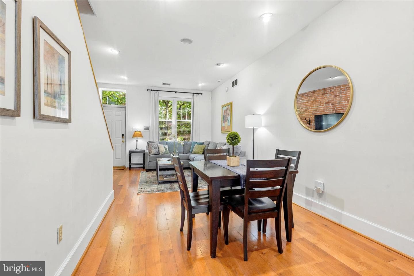 3029 W Harper Street photo 9