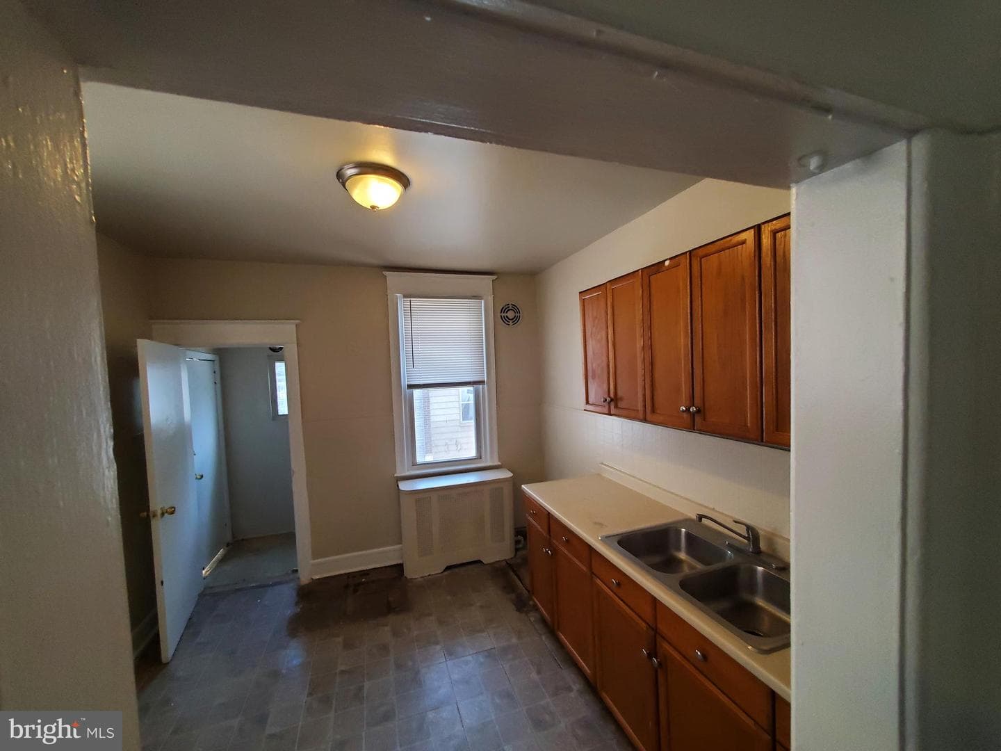 4043 Castor Avenue photo 14