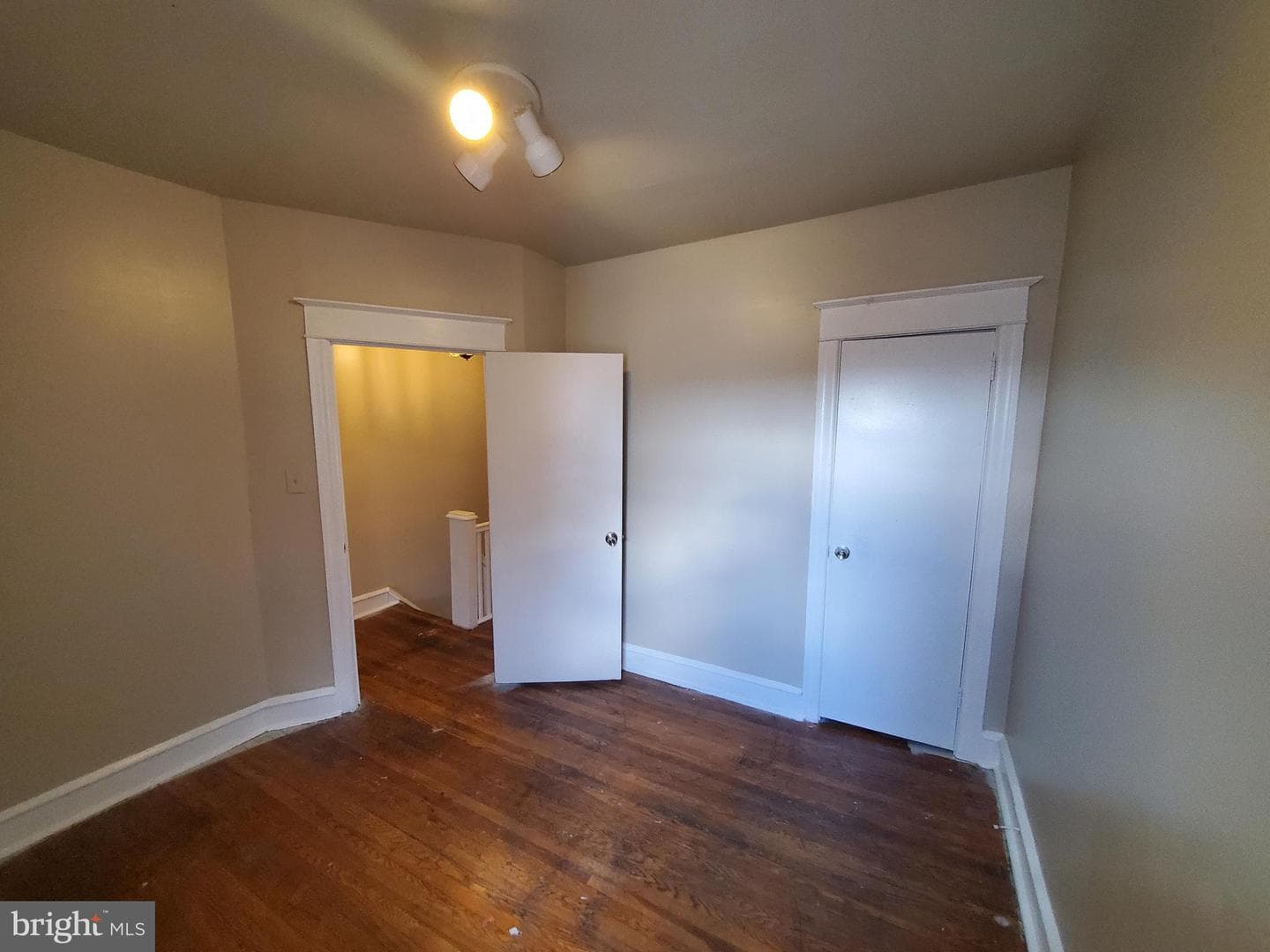 4043 Castor Avenue photo 22