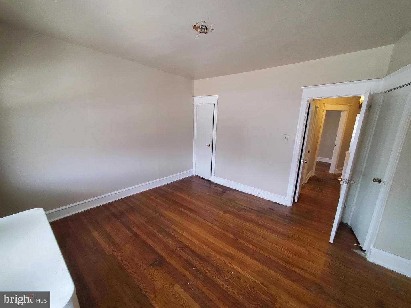 4043 Castor Avenue photo 31