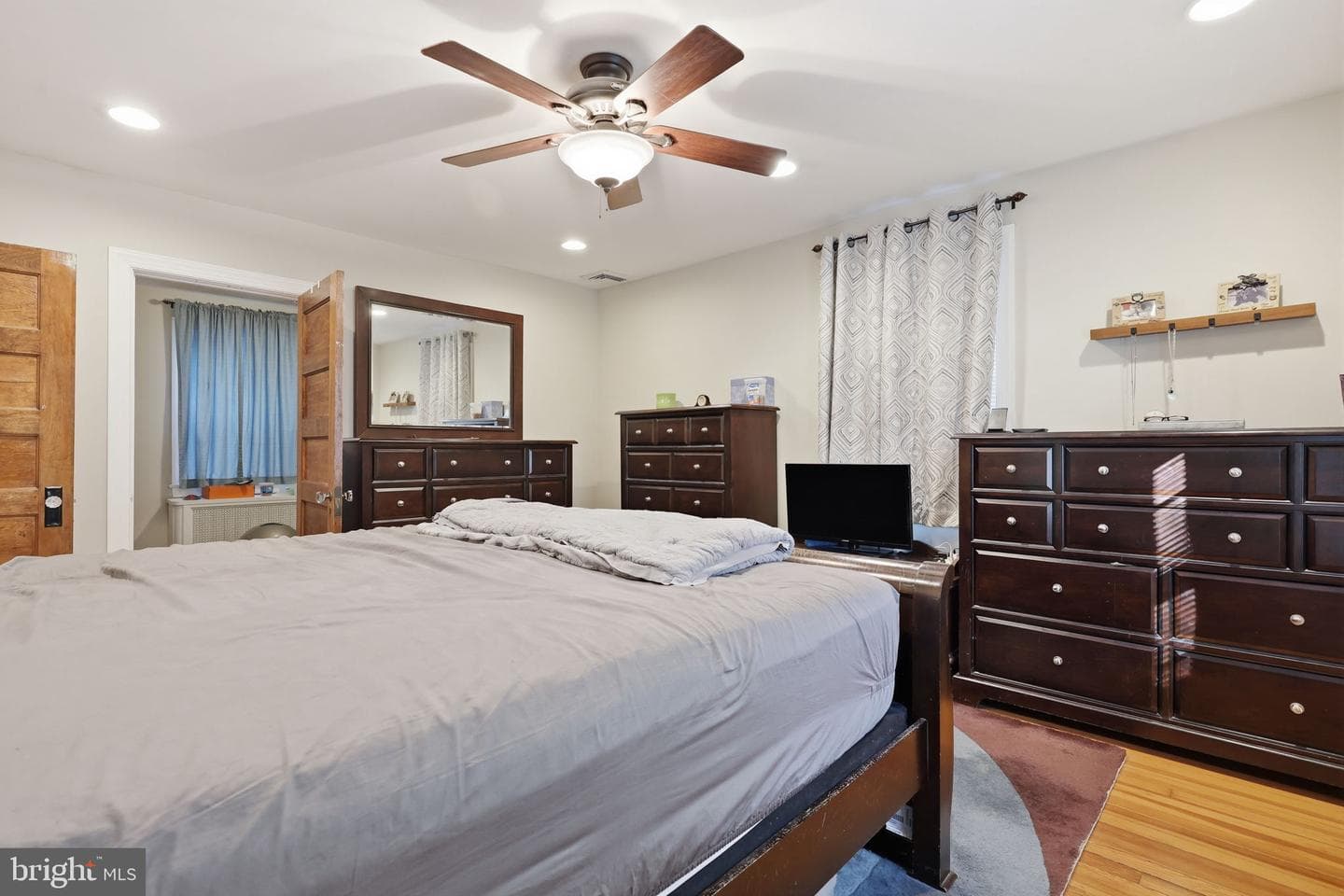 755 Byberry Road photo 23