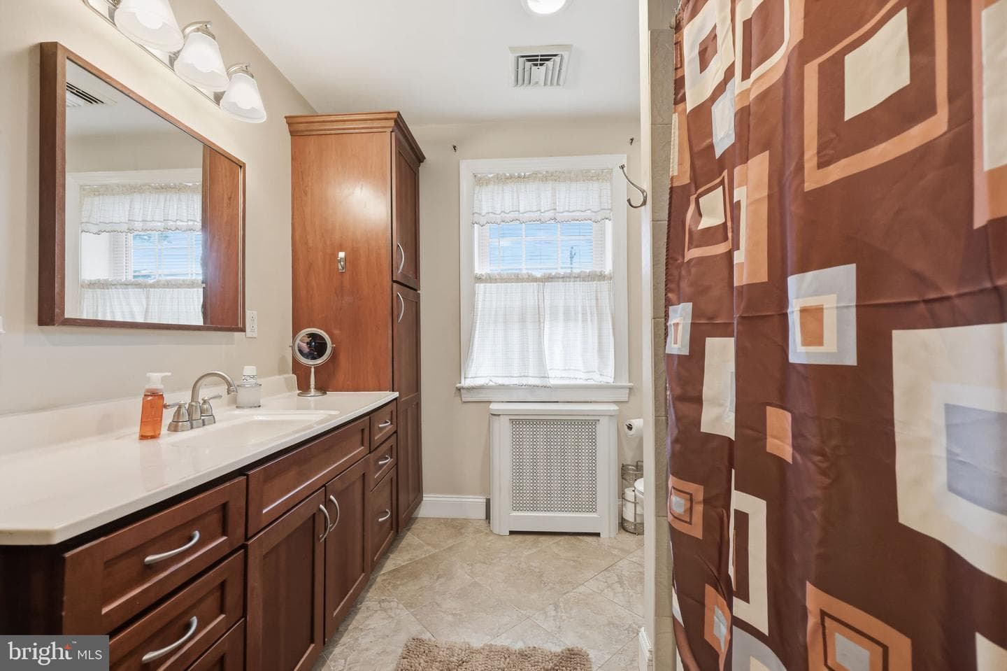 755 Byberry Road photo 26