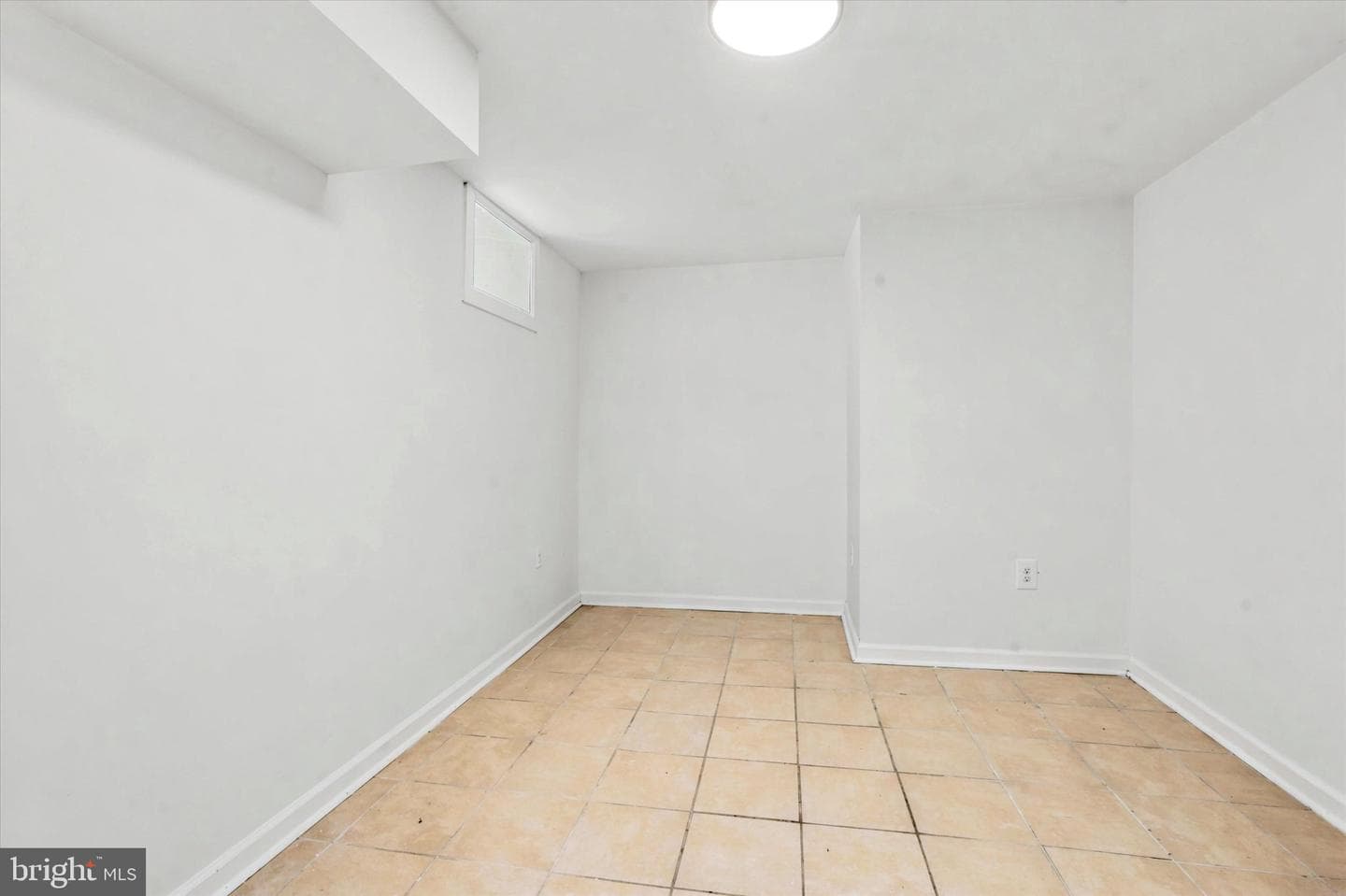 2248 N Van Pelt Street photo 31
