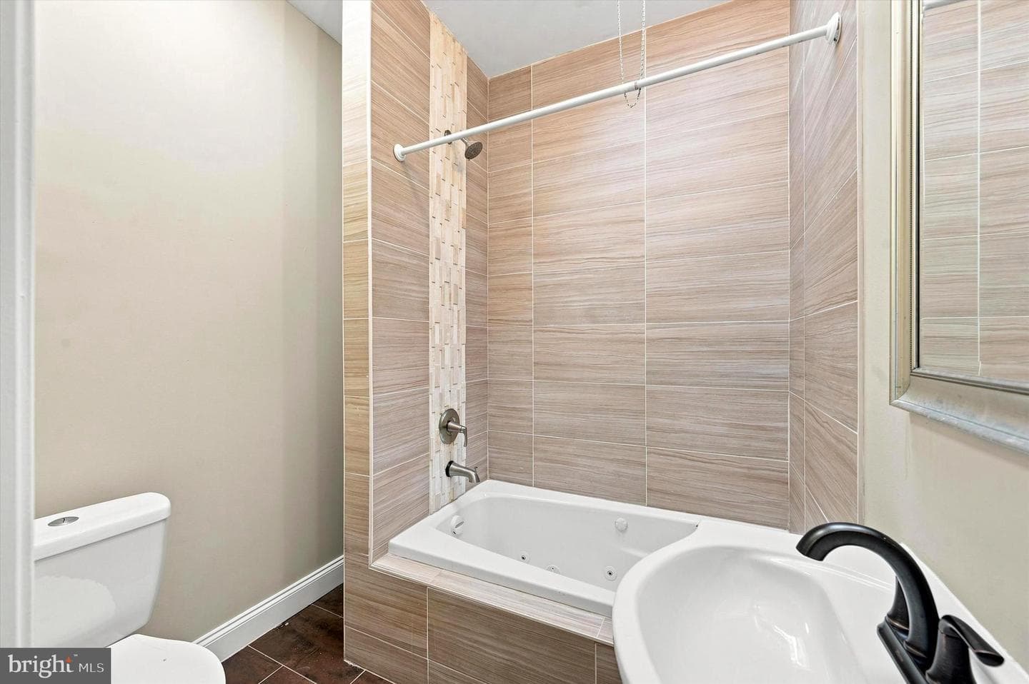 6648 Greenway Avenue photo 20