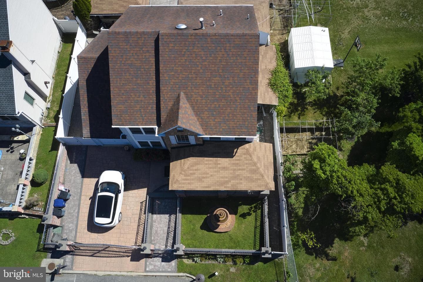 8905 Springview Road photo 60