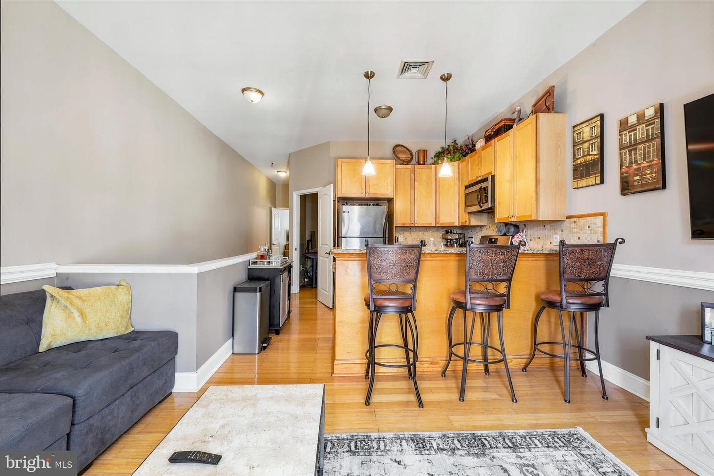 514 Titan Street photo 12