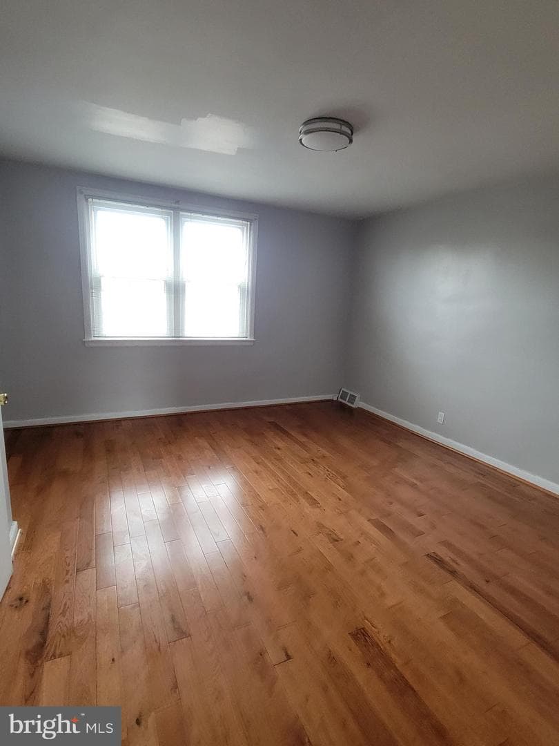 2838 Tyson Avenue photo 12