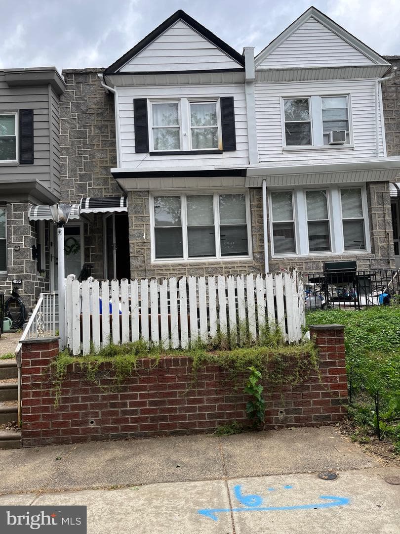 4157 Barnett St photo 1
