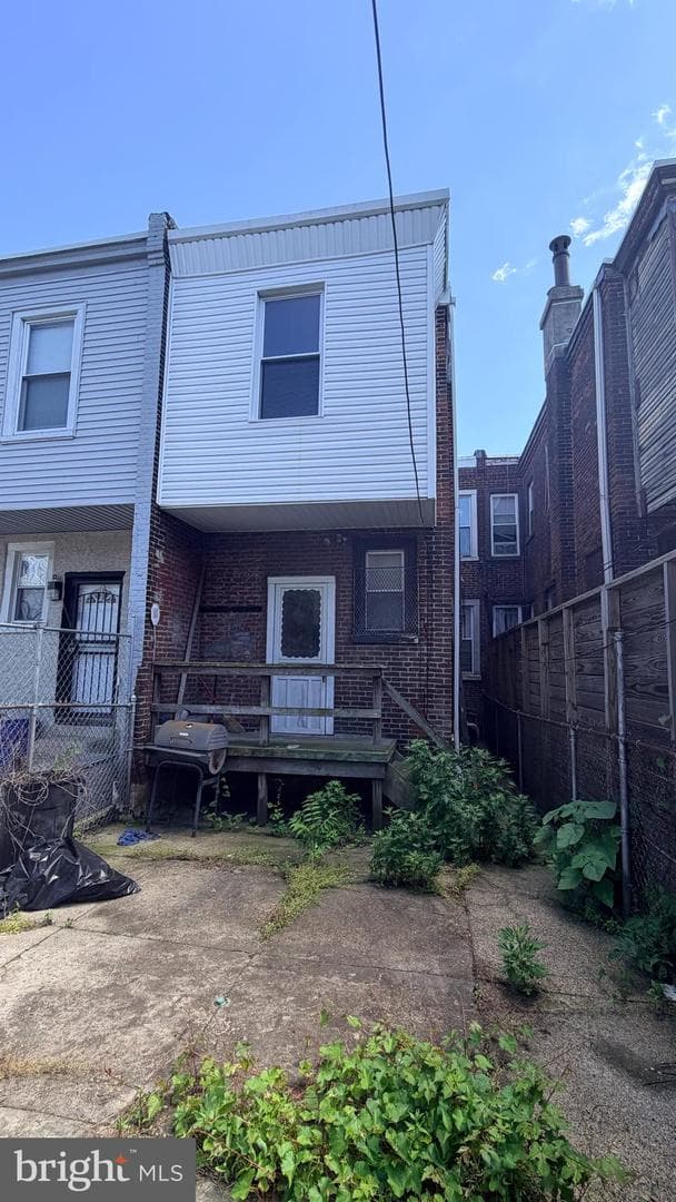 2239 W Somerset Street photo 48