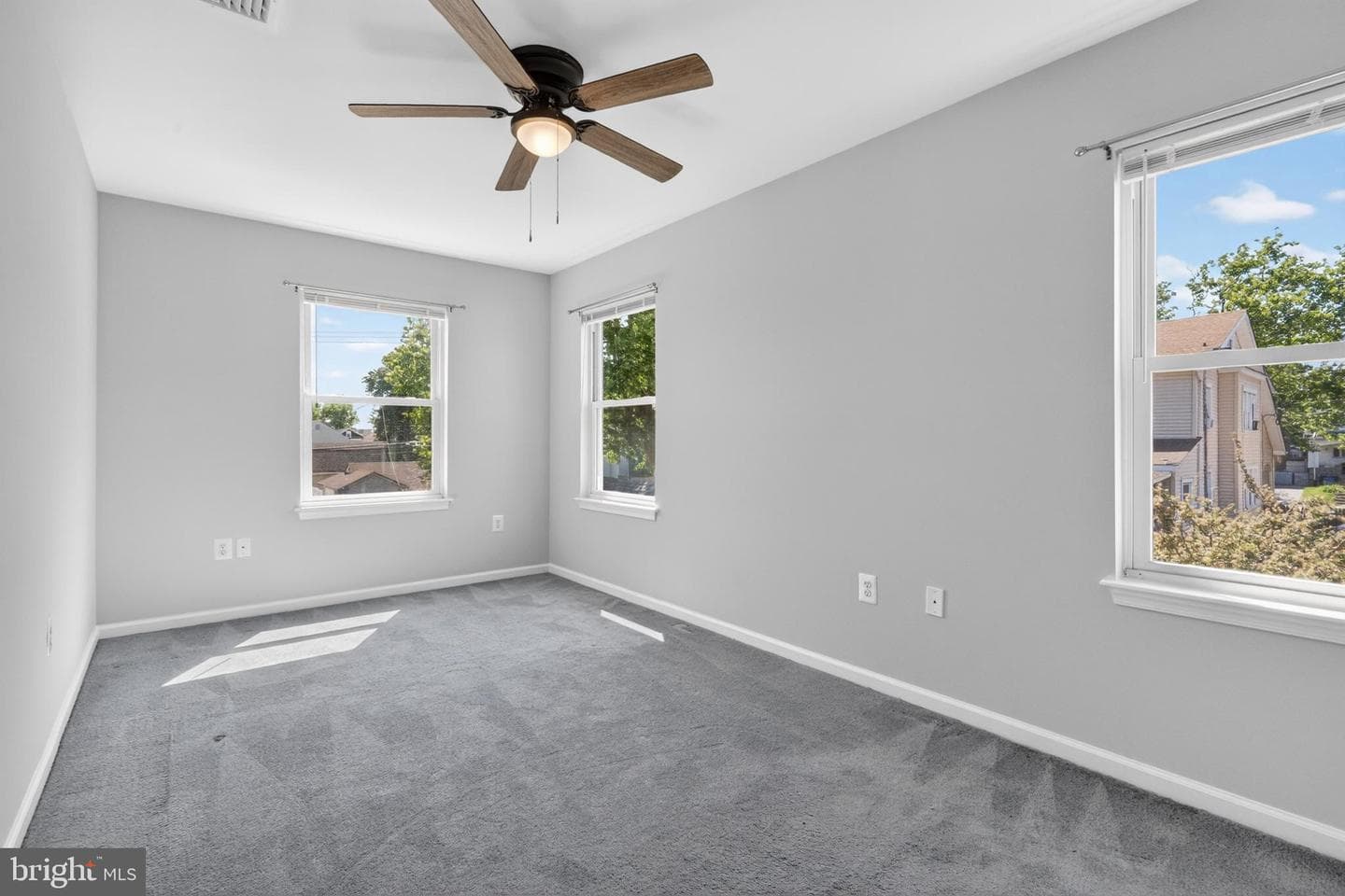 1409 Bleigh Avenue photo 34