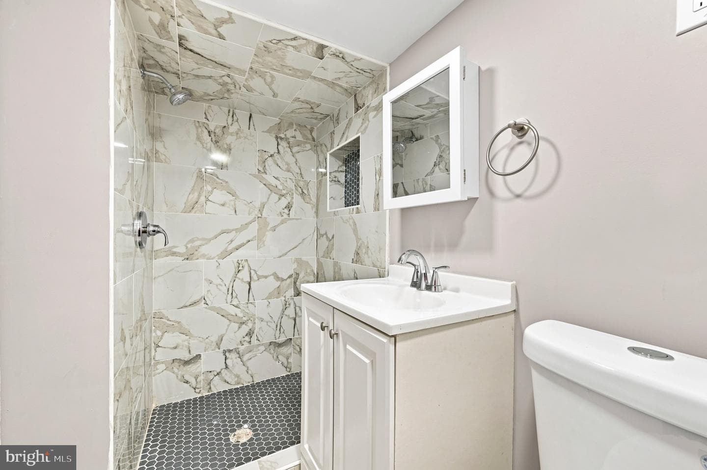 3105 N Chadwick Street photo 13