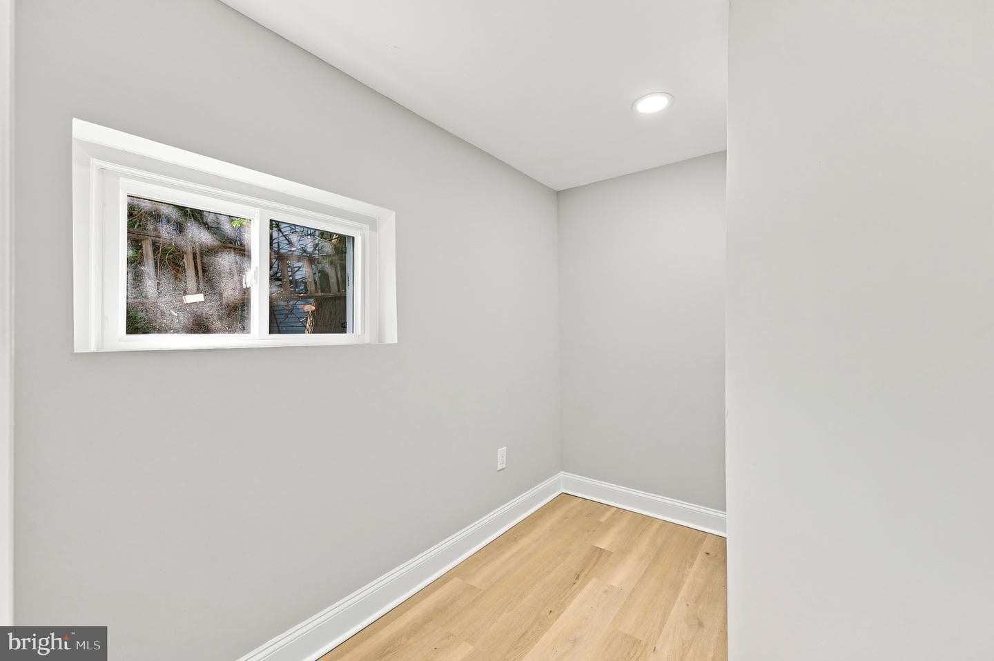 3105 N Chadwick Street photo 7