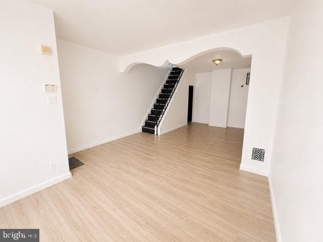 2536 S Fairhill Street photo 3