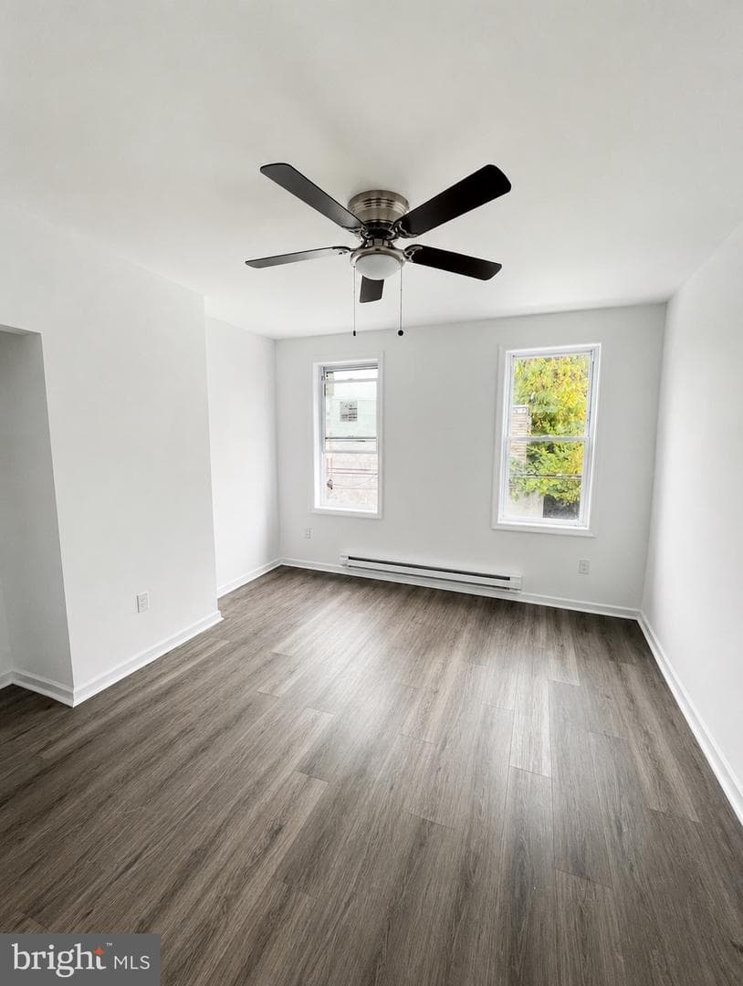2433 N Carlisle Street photo 3