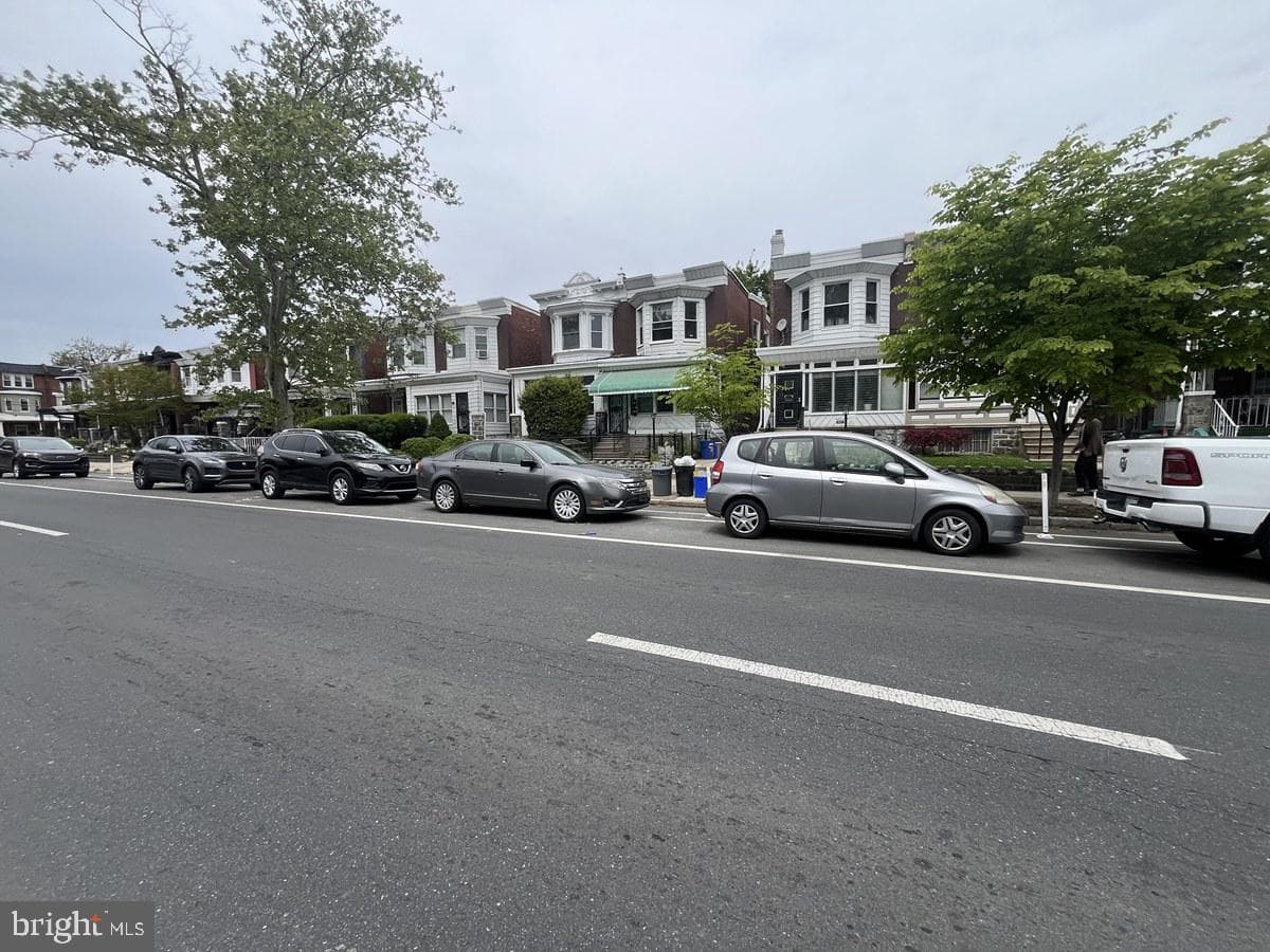 5026 Chestnut Street photo 9