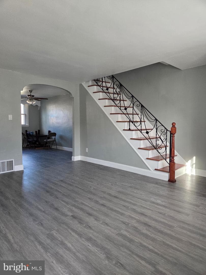 211 Lardner Street photo 6