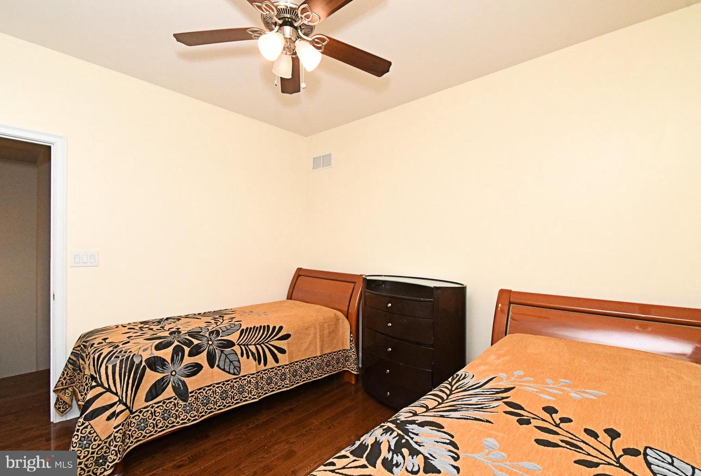 13113 Worthington Road photo 31