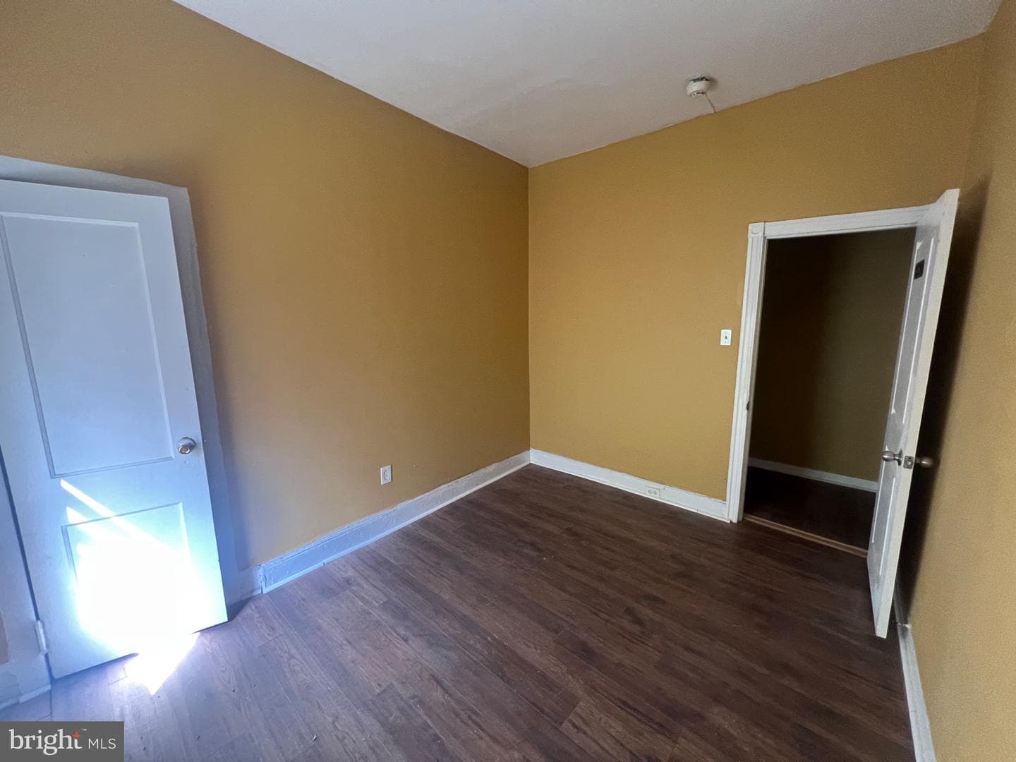 4623 Pulaski photo 20