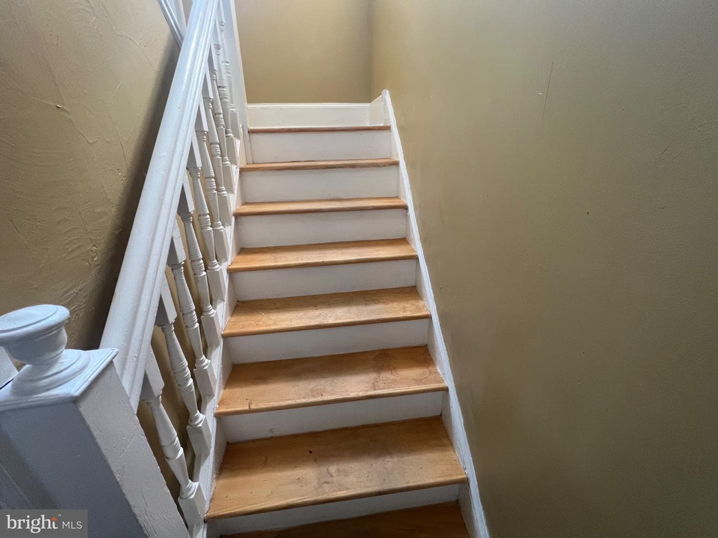 4623 Pulaski photo 25