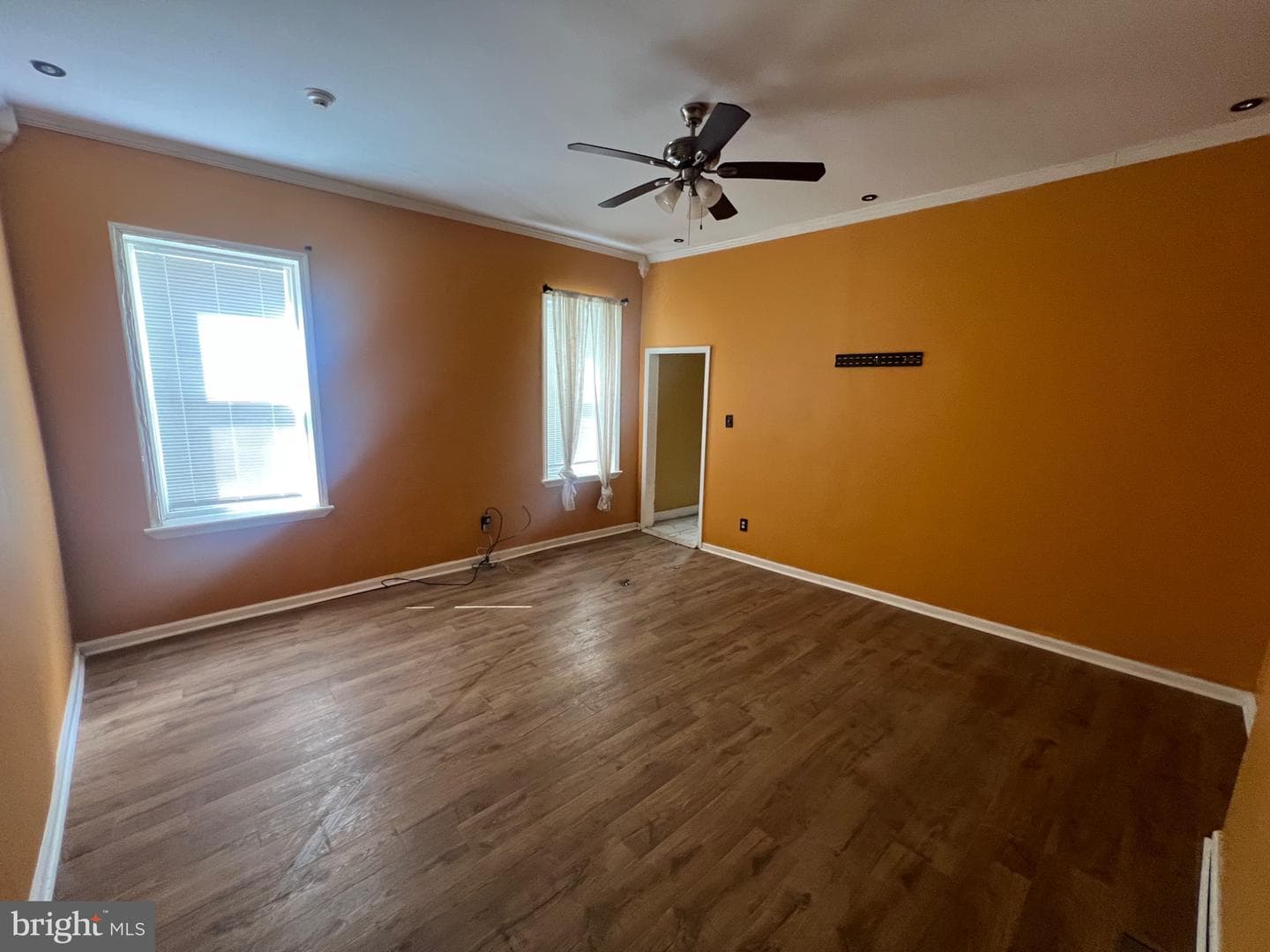 4623 Pulaski photo 9