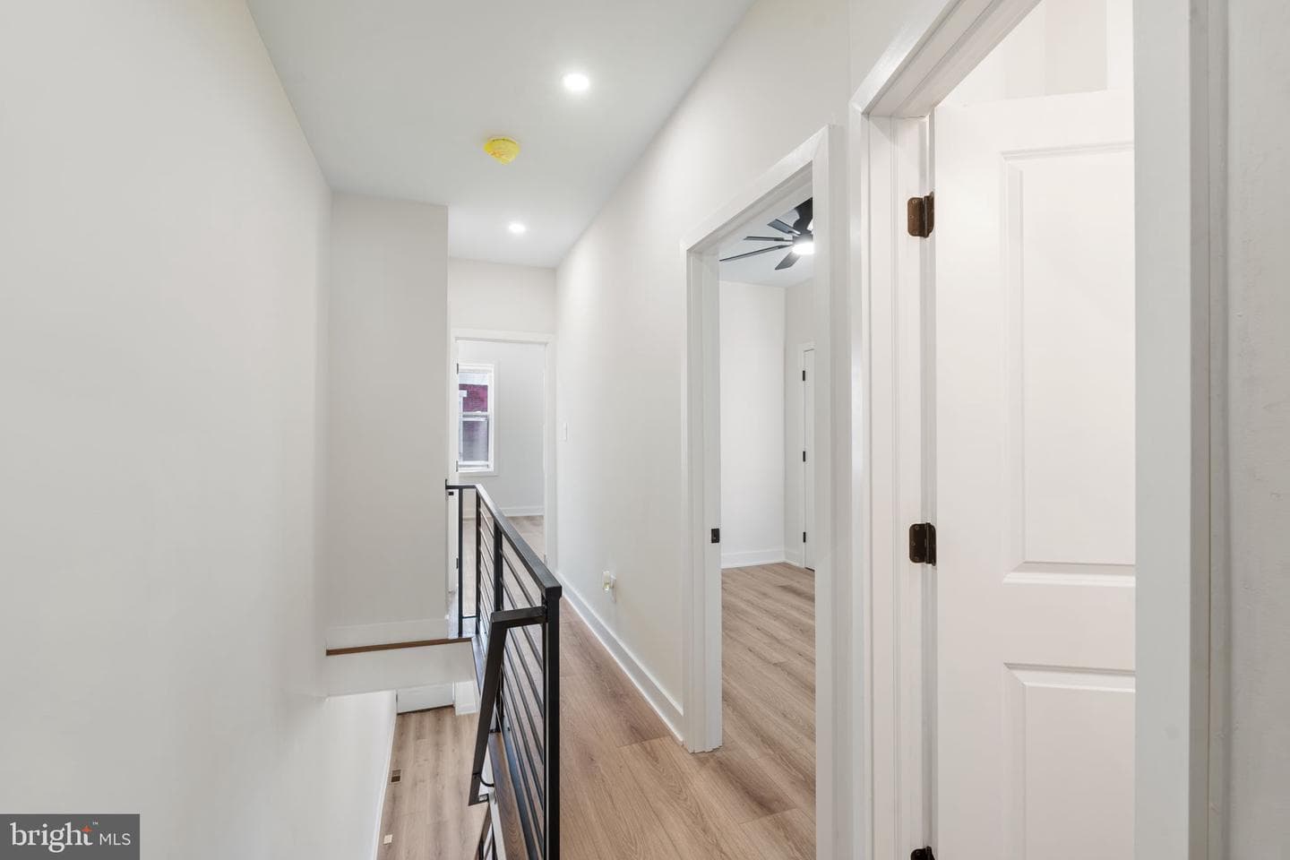 403 Daly Street photo 12