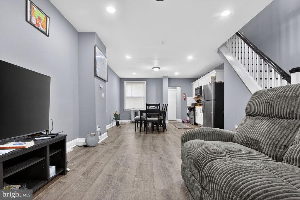 6210 Delancey Street photo 5