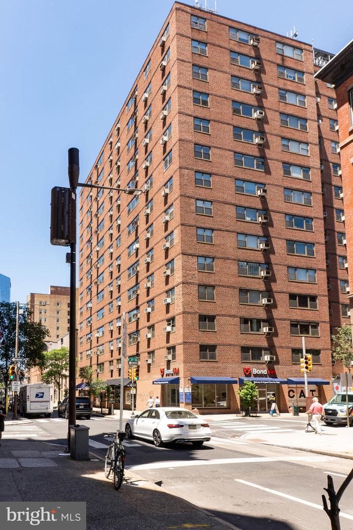 118 S 21st Street #421 photo 4