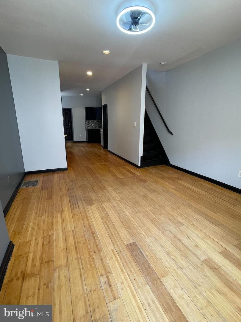2420 N Garnet Street photo 2