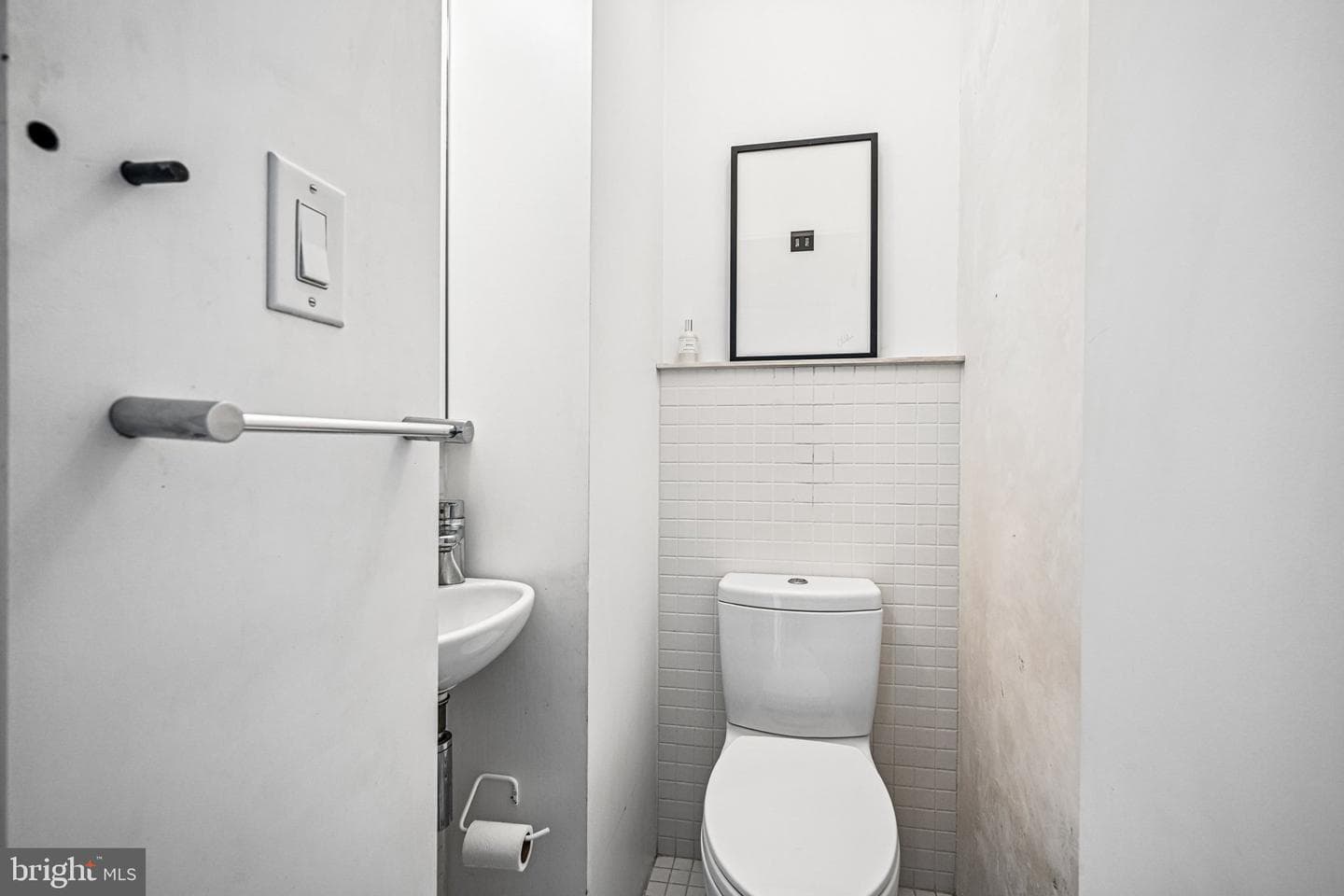 1719 Christian Street photo 12