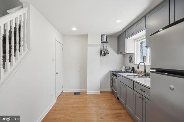 146 Melvale Street photo 7