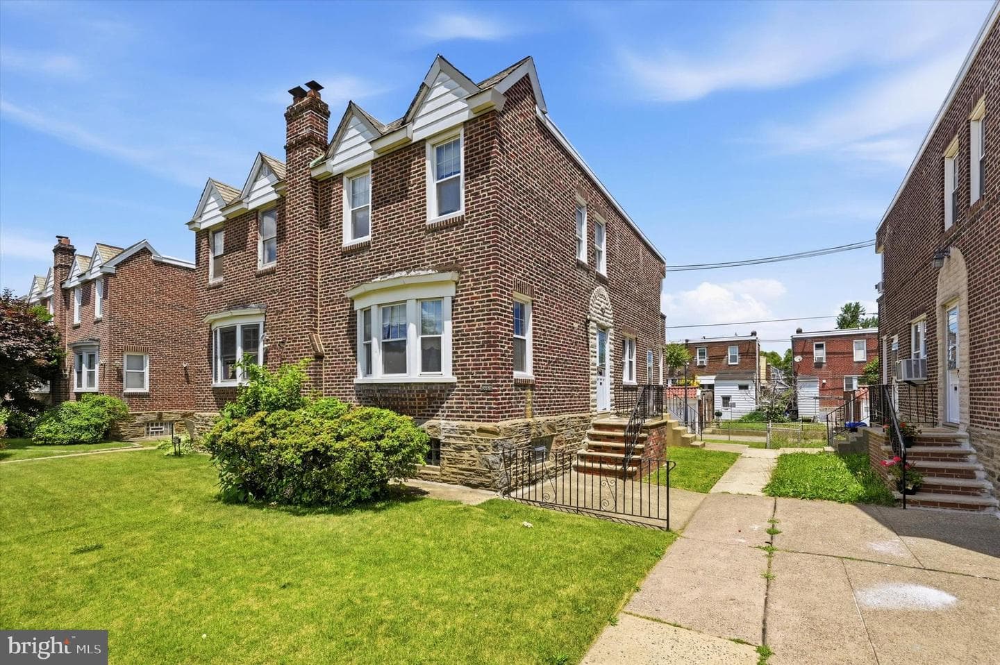 1423 Friendship Street