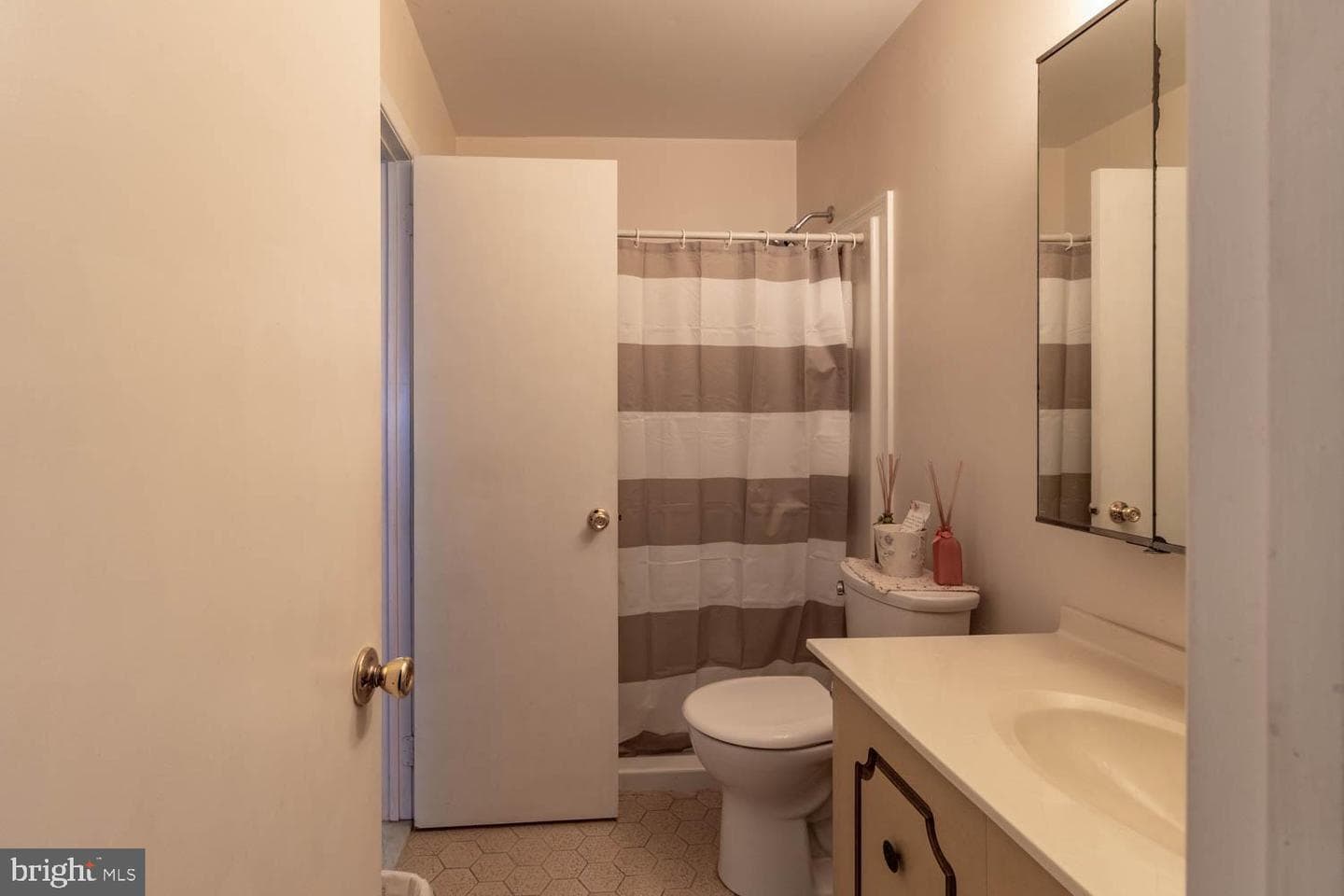 8541 Ridgeway Street photo 13