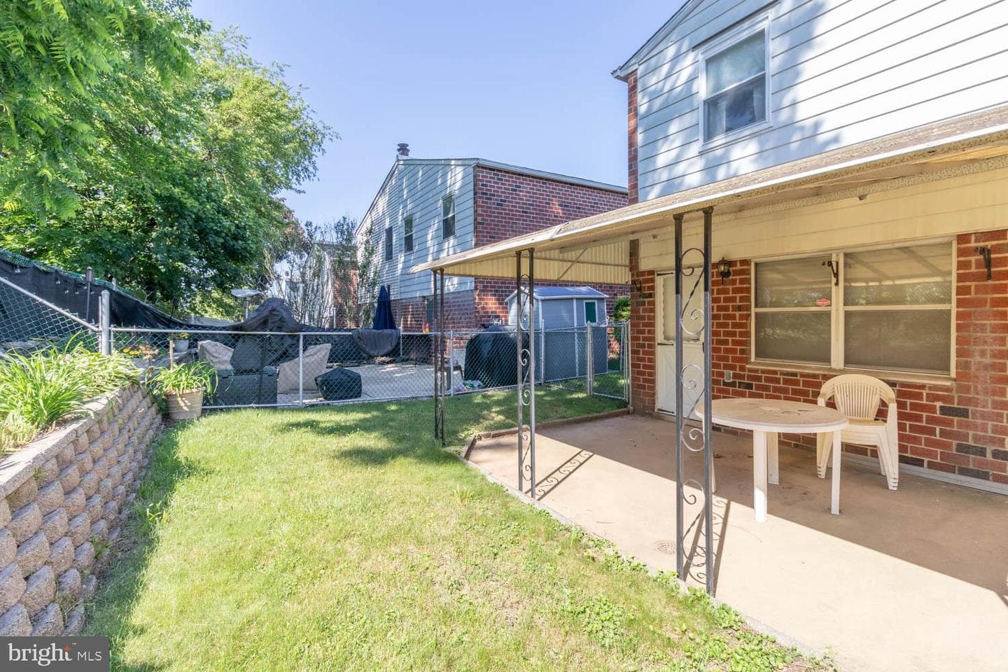8541 Ridgeway Street photo 23