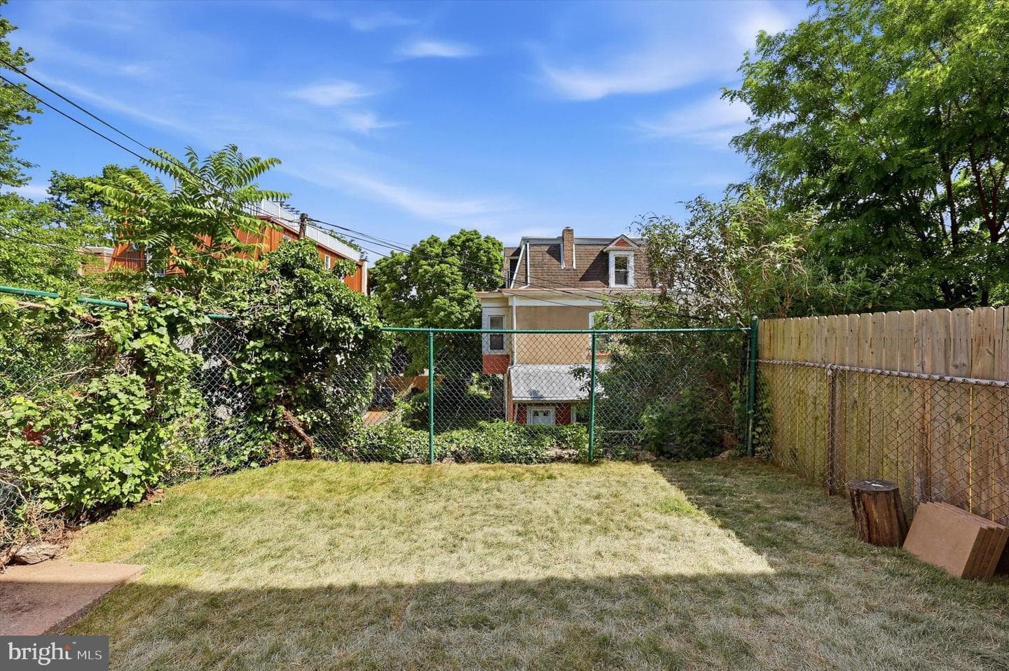 238 Kalos Street photo 25