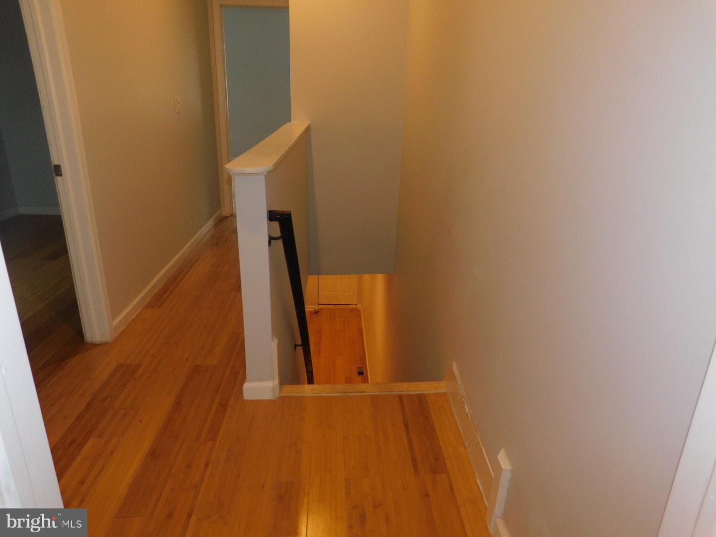 2526 N Myrtlewood Street photo 6