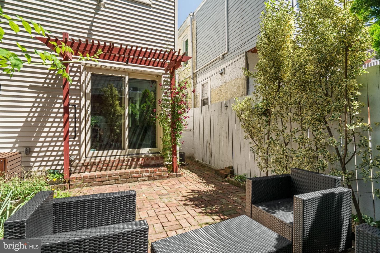 2424 Lombard St photo 21