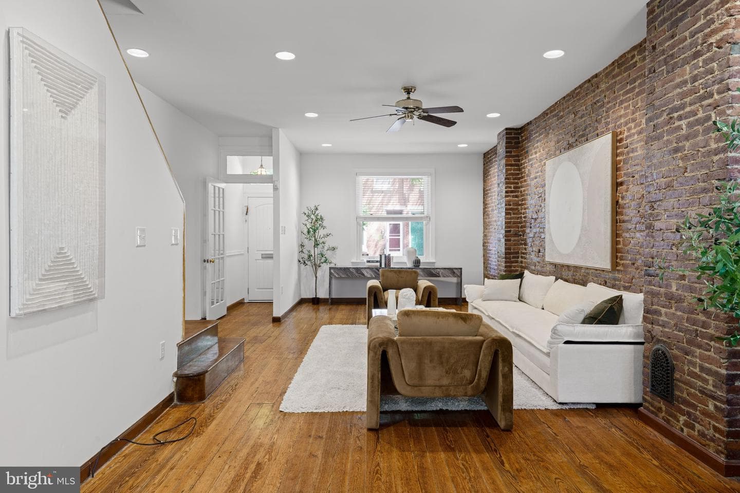 2424 Lombard St photo 7