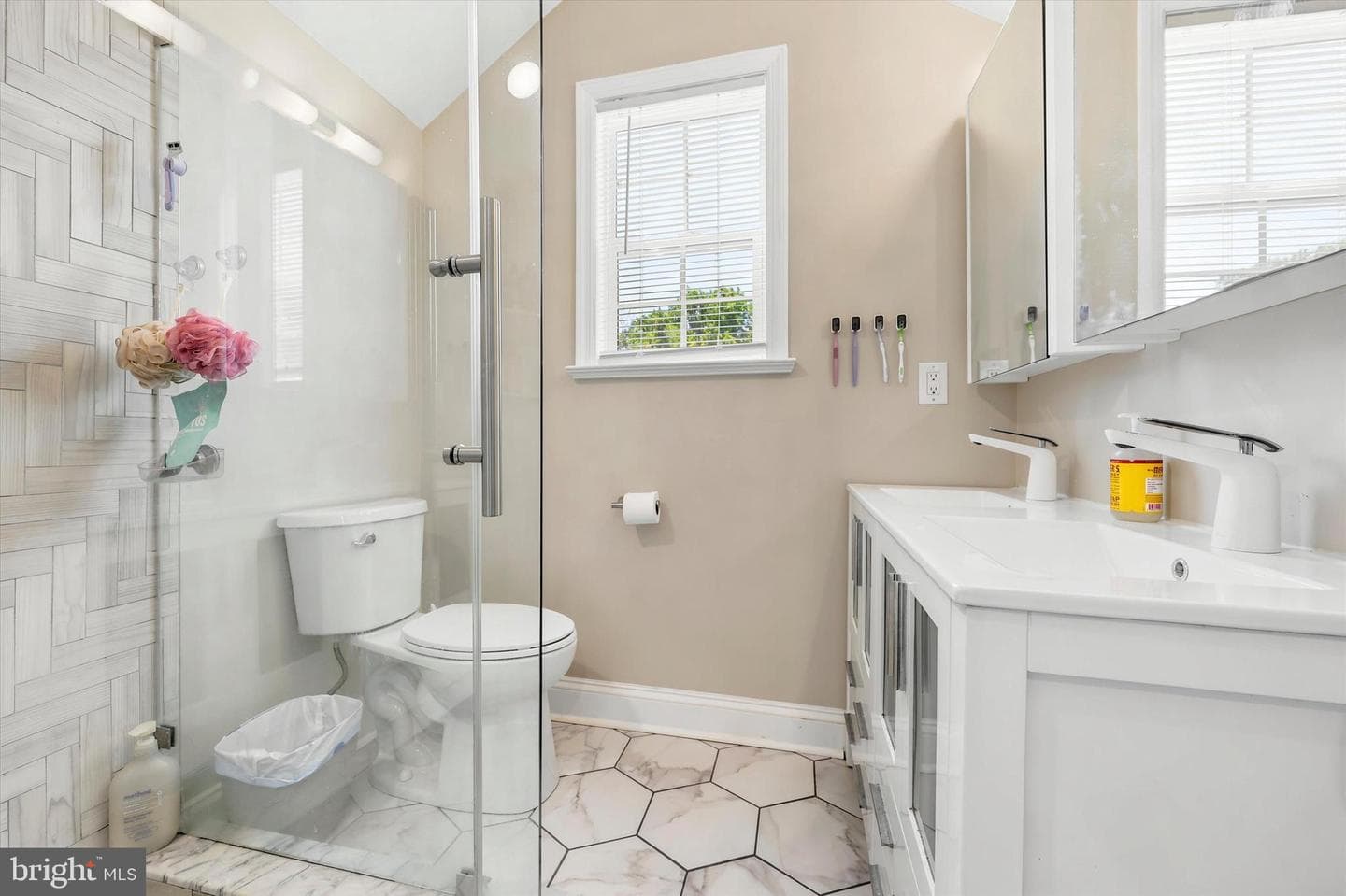 9345 Annapolis Road photo 15