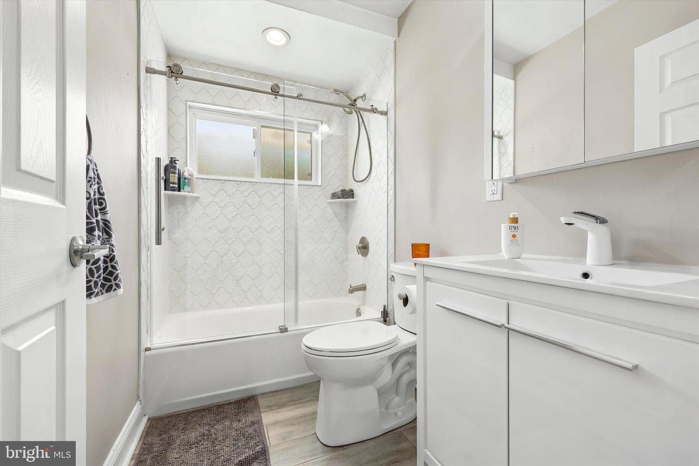 9345 Annapolis Road photo 20