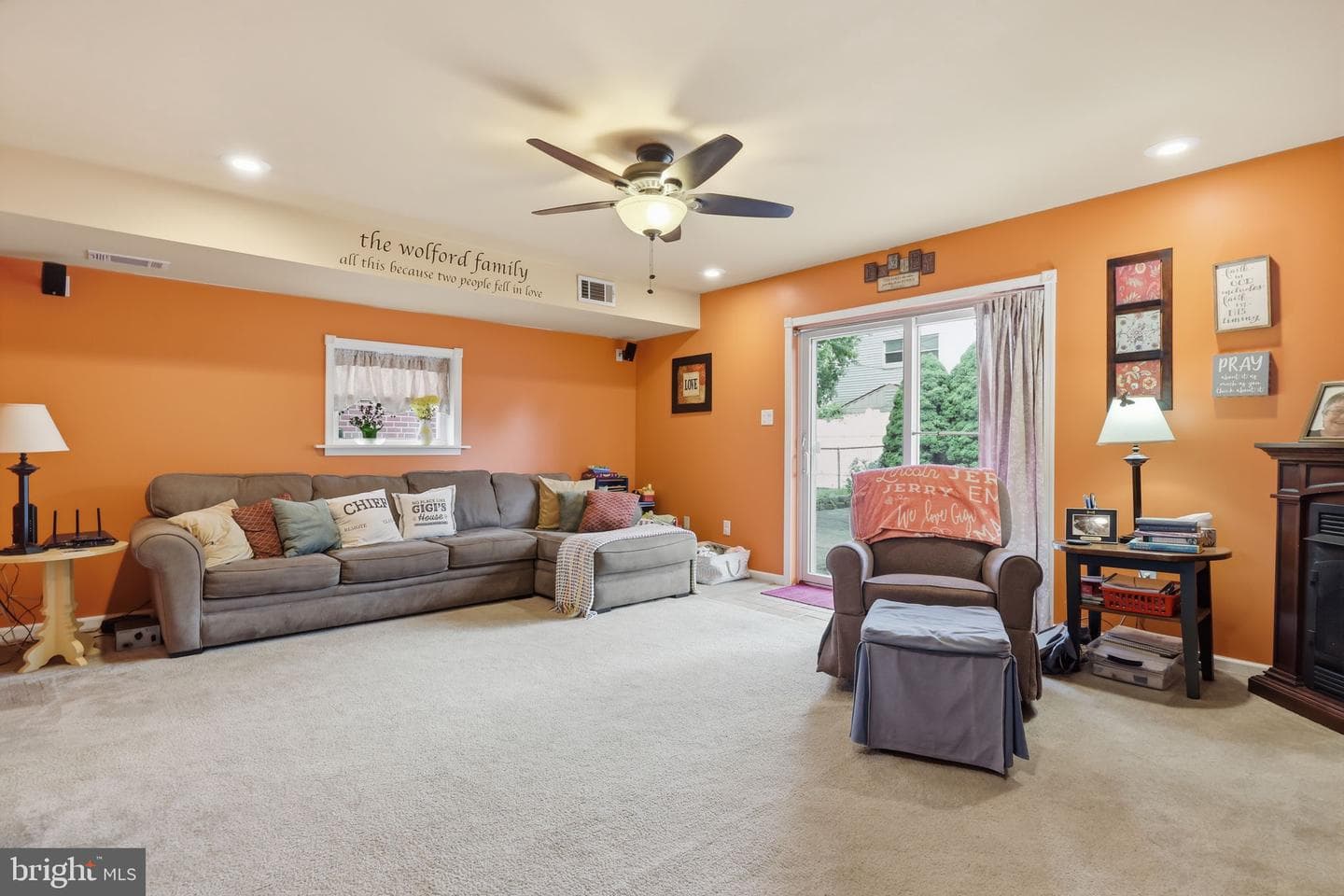 2742 Mower Street photo 22