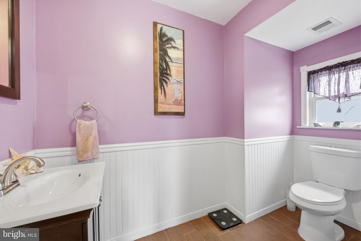 2742 Mower Street photo 25