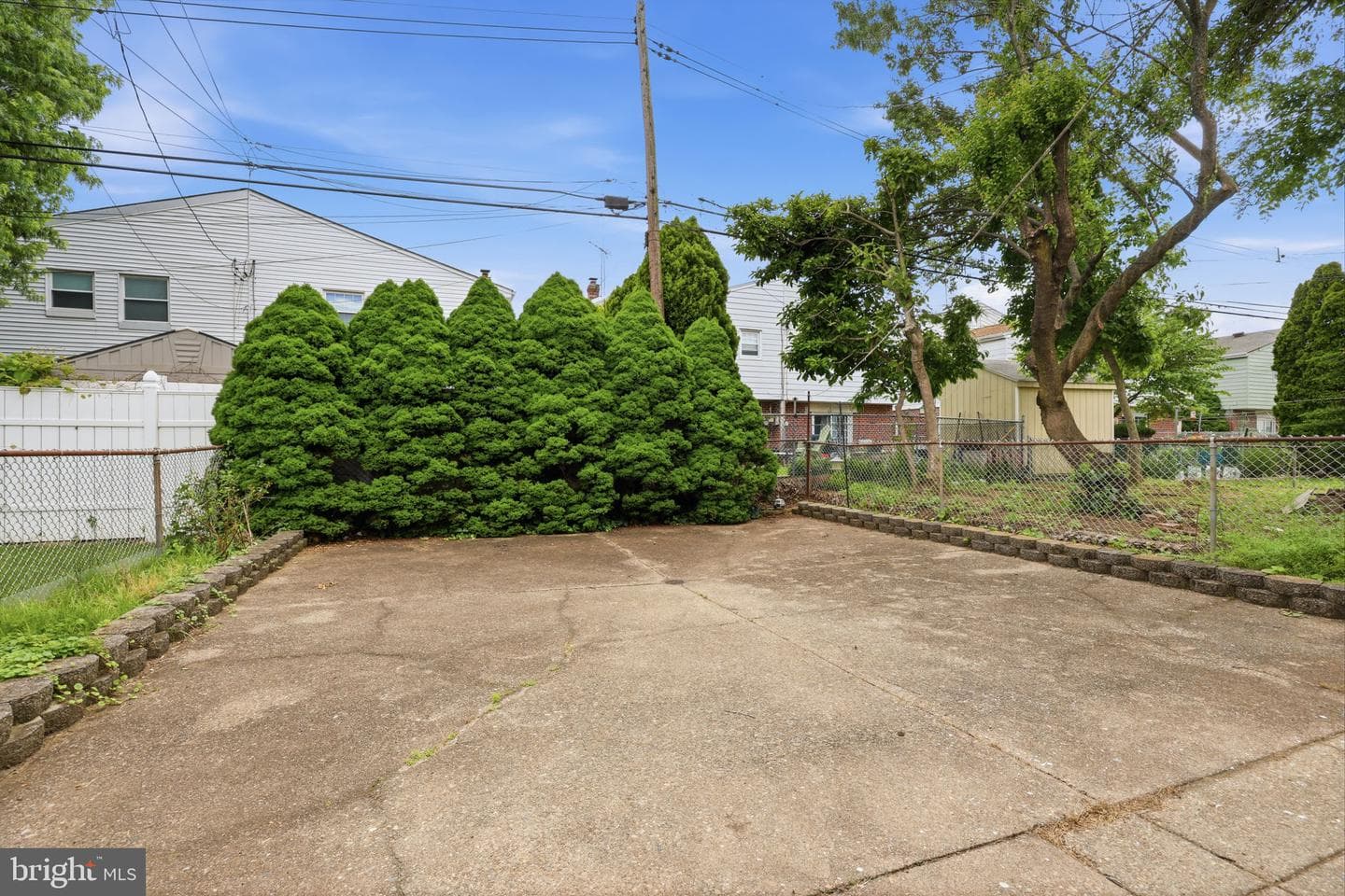2742 Mower Street photo 26
