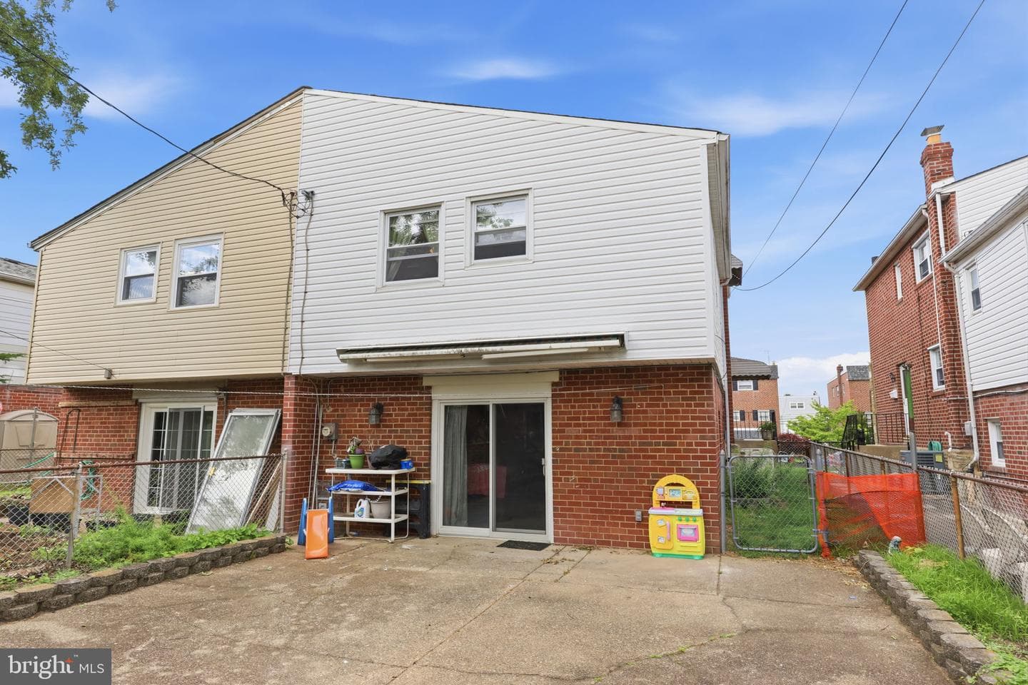2742 Mower Street photo 27