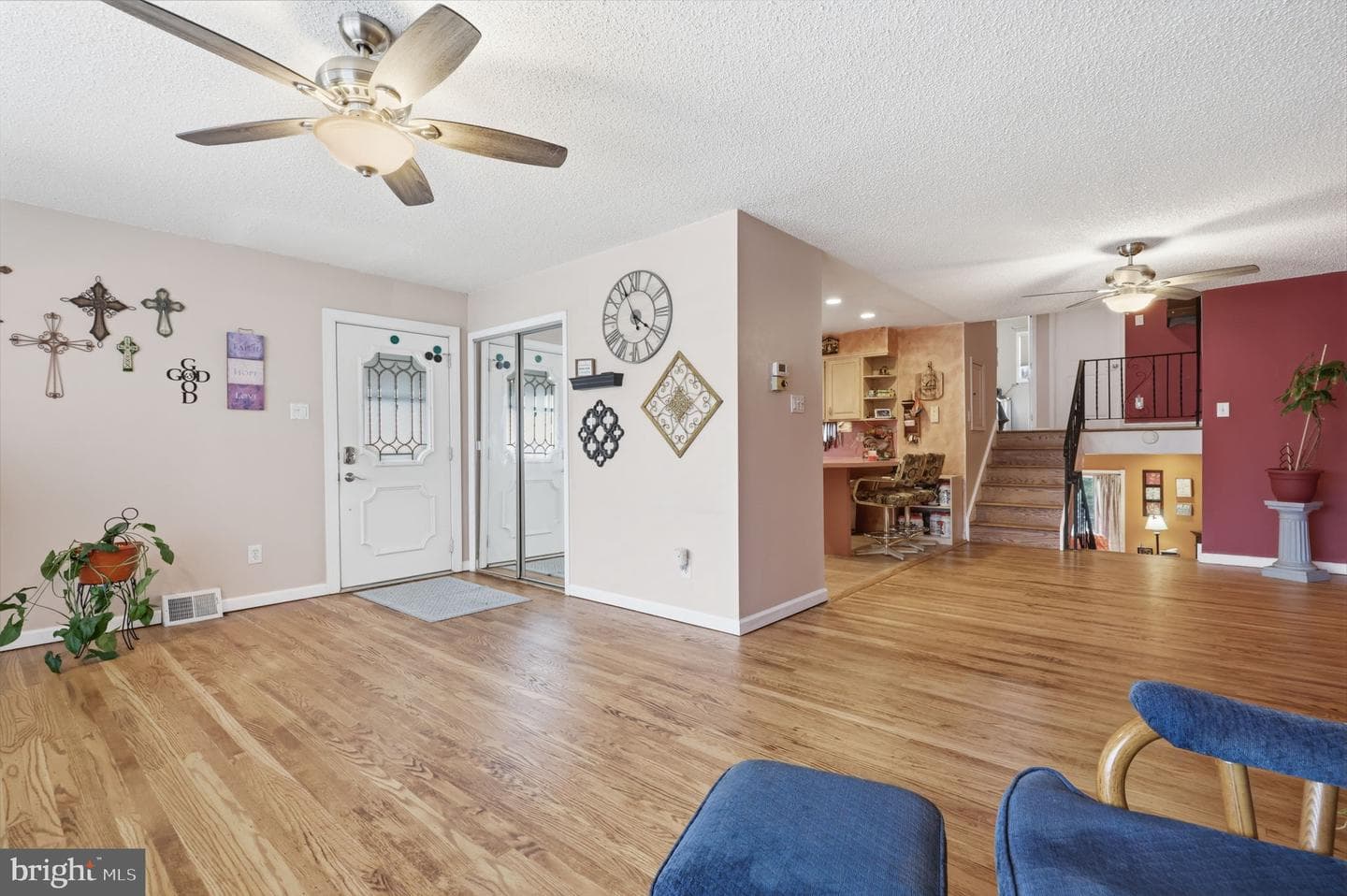 2742 Mower Street photo 5