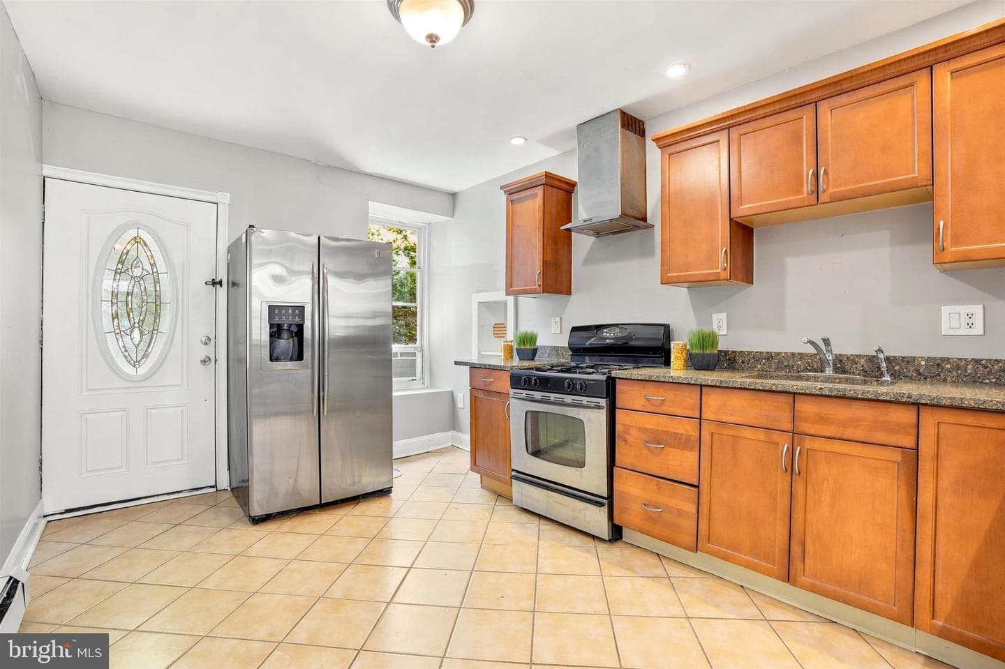 4441 Silverwood Street photo 4