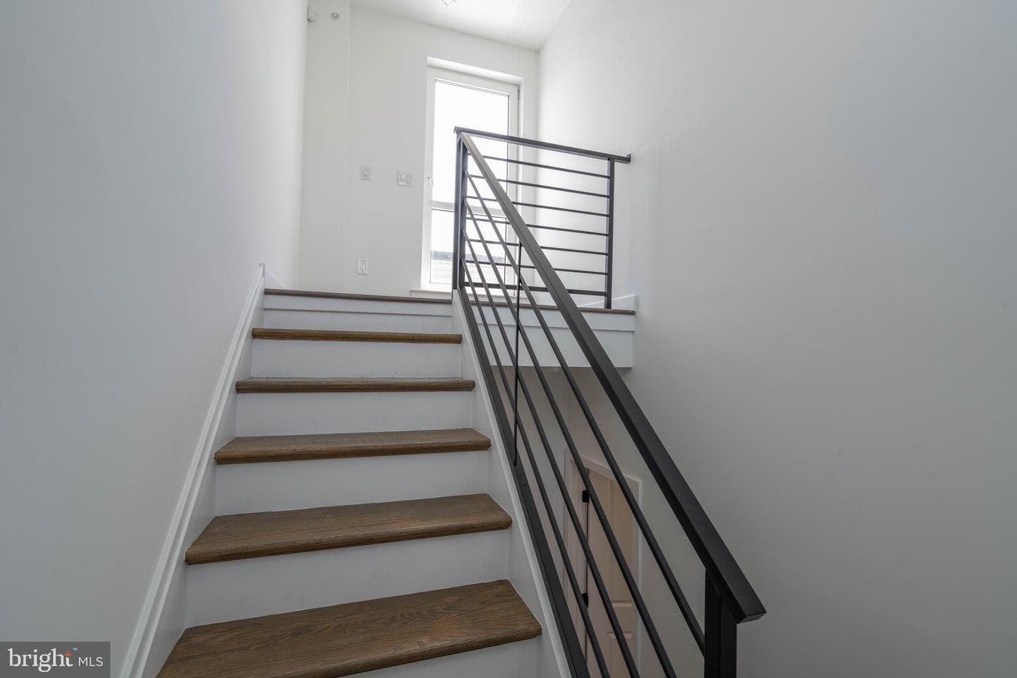 3213 Chatham Street photo 29