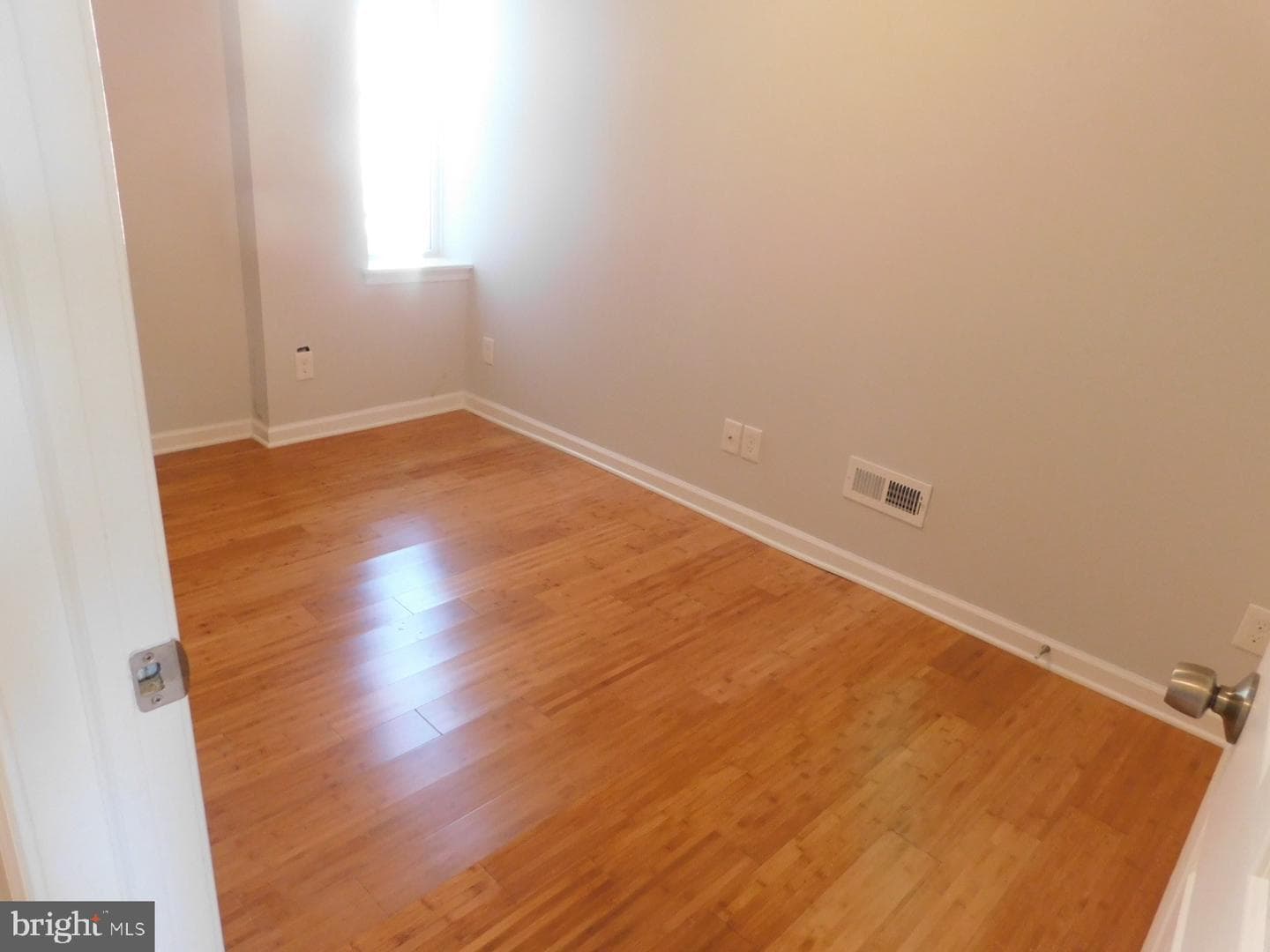 3114 N Carlisle Street photo 8