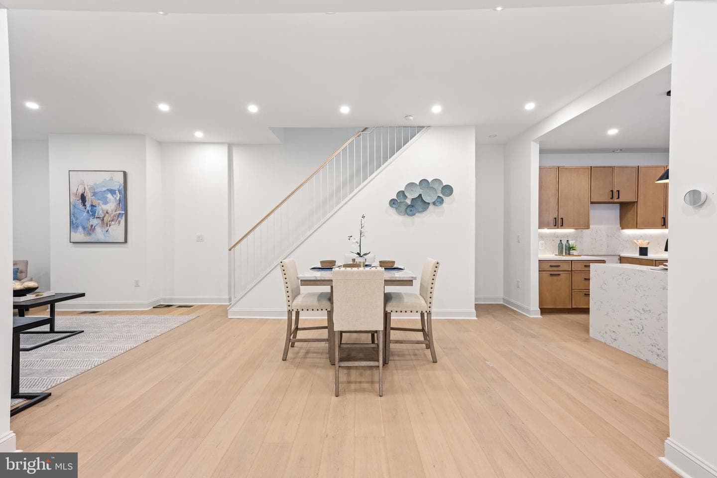 240 W Earlham Terrace photo 10